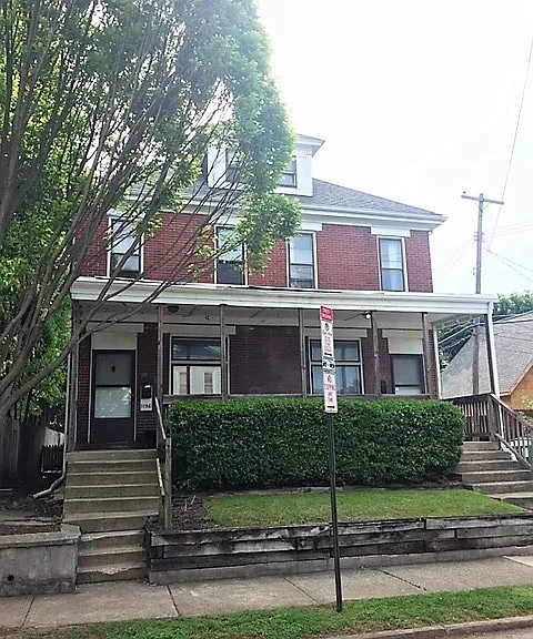 1154 Oregon Ave — Photo 12