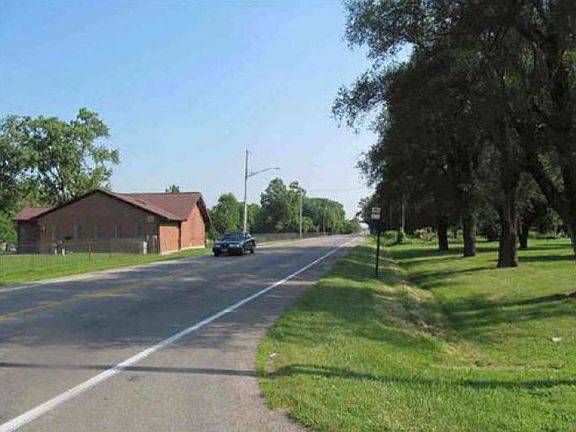 5th image of 4109 Schwinn Dr