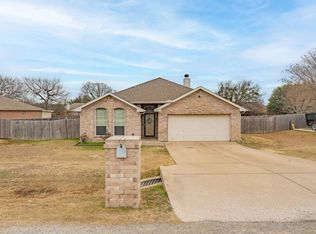 3005 Stroll Dr, Granbury, TX 76049