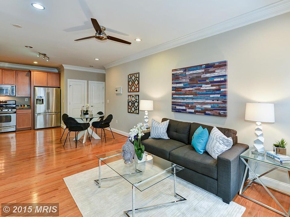 Living/Dining Room