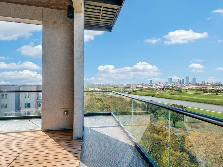 Luxia River East — Photo 24
