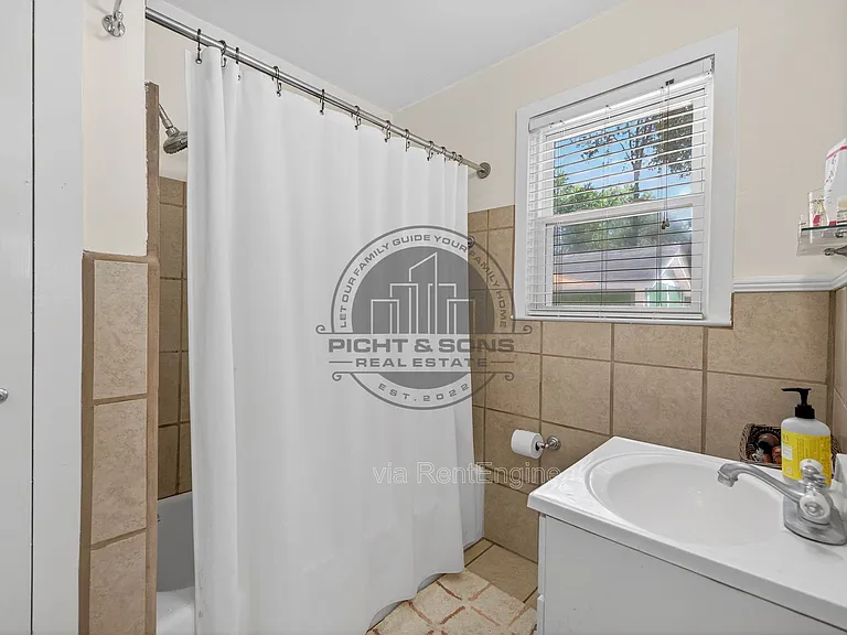 712 Shell St — Photo 25