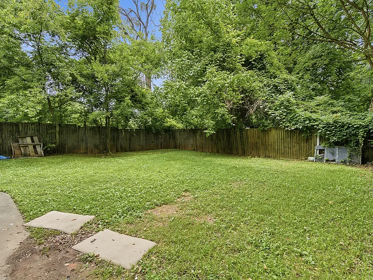 380 Inman St SW — Photo 31