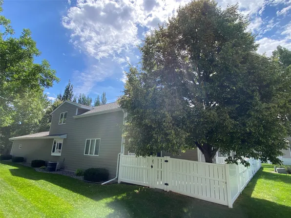 3100 Meadowood Ln, Great Falls, MT 59404
