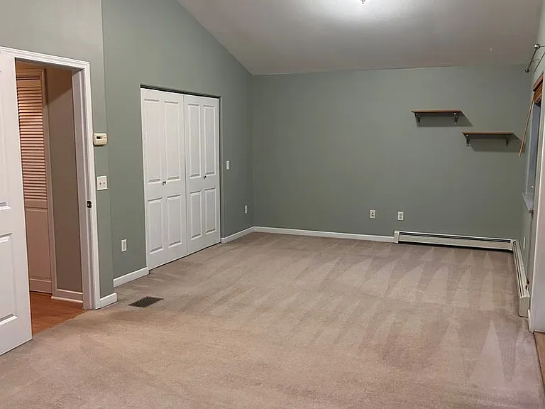 1540 Crestline Dr — Photo 4