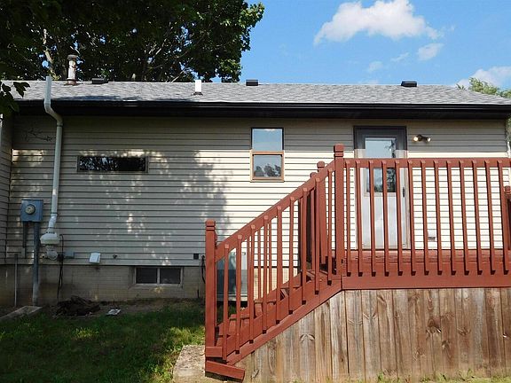 2nd image of 2625 W 55th St