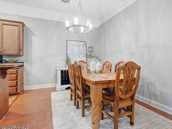 5th image of 118 Oakbend Dr