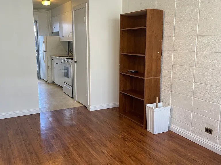 1566 Kewalo St #2C — Photo 5