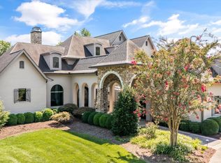 2403 Woodland Reserve Ln, Knoxville, TN 37919