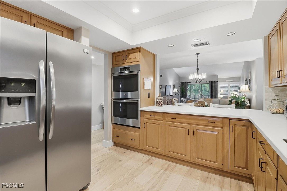 4616 Flagship Dr APT 204