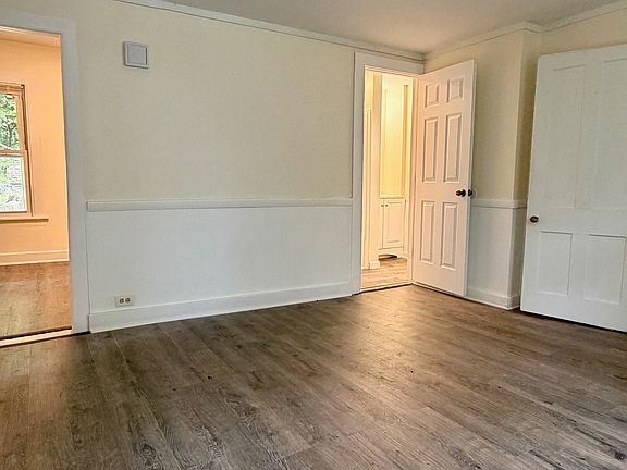 5th image of 36 Reynolds Street