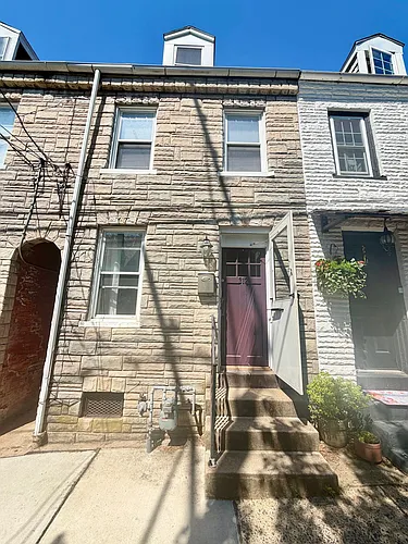 312 N Arch St Photo 1