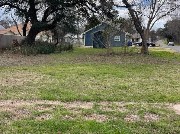 1602 N 7th St, Waco, TX 76707