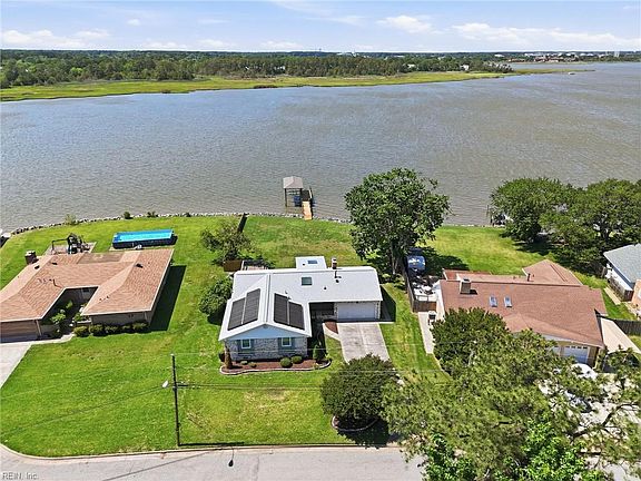 5th image of 18 Eagle Point Rd