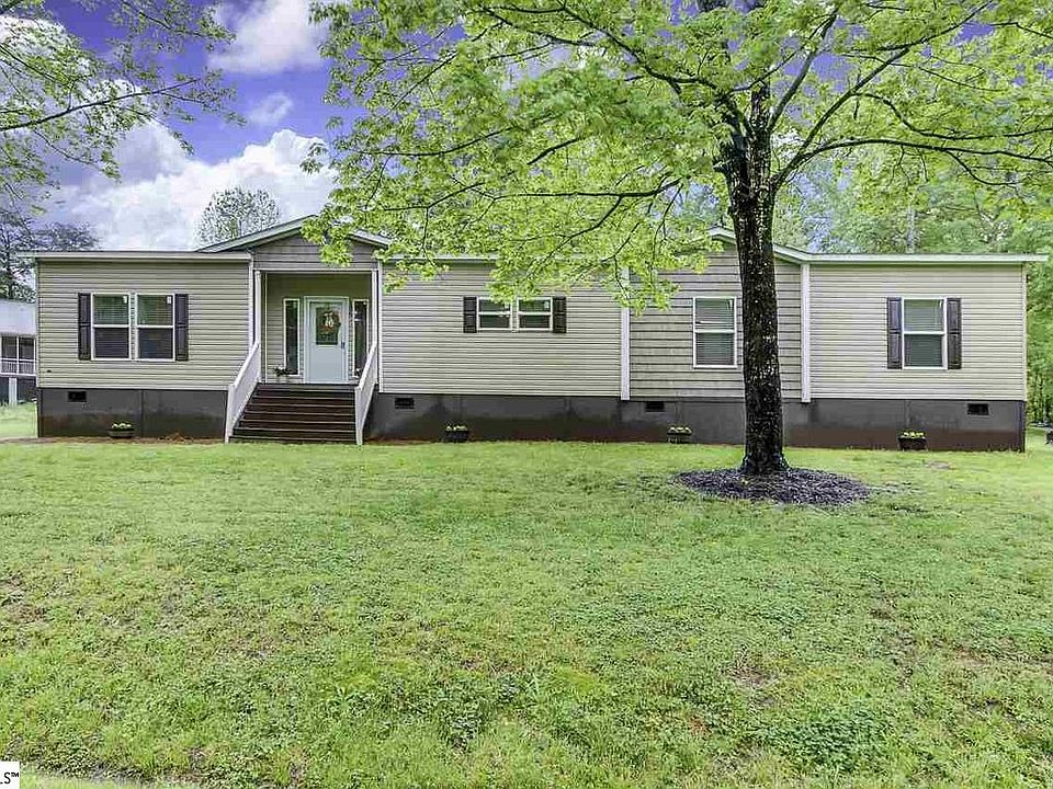 1st image of 136 Crestview Dr
