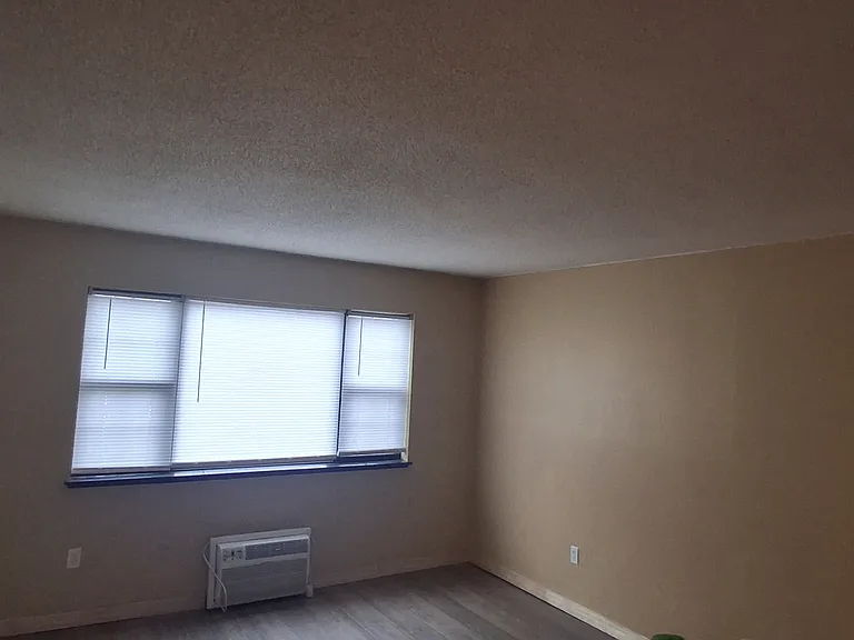 45 Stevens St #39 — Photo 2