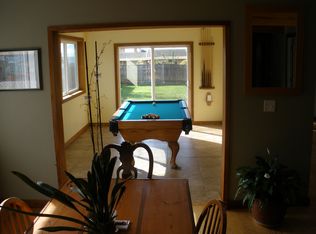 4421 54th Ave SW, Seattle, WA 98116