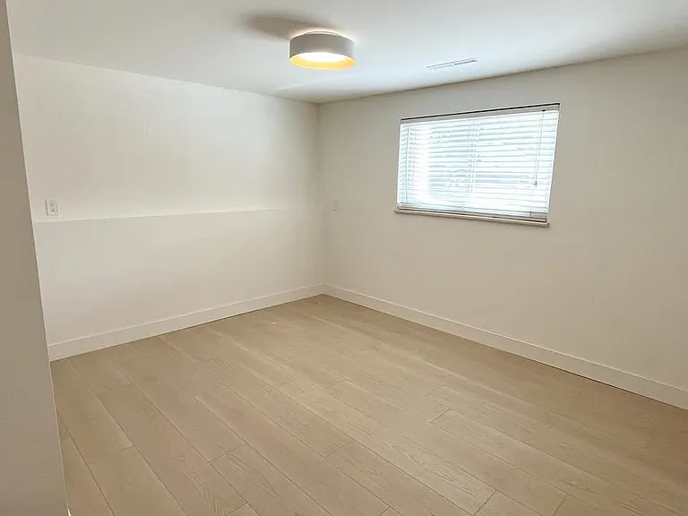 919 Yeager Pl #2 — Photo 13