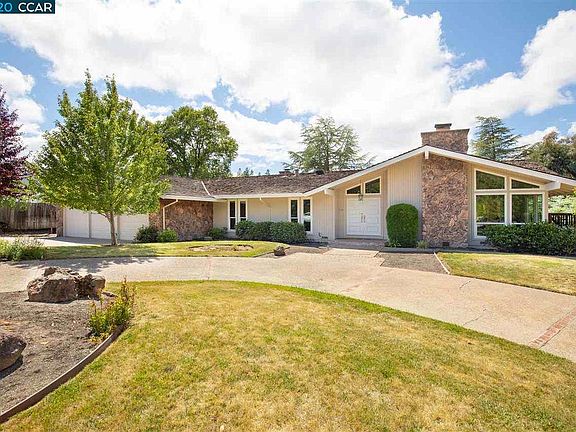 3rd image of 114 Lackland Ct