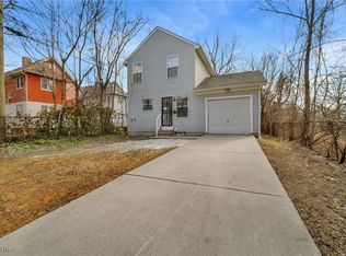 11512 Gray Ave, Cleveland, OH 44108