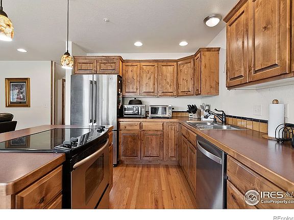 2nd image of 1404 S California Ave