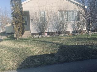 31 Bay St, Glace Bay, NS B1A3T8