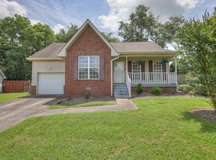 840 Stone Hedge Ct, Old Hickory, TN 37138
