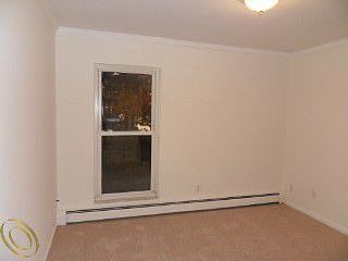 5th image of 250 N Liberty St APT 309