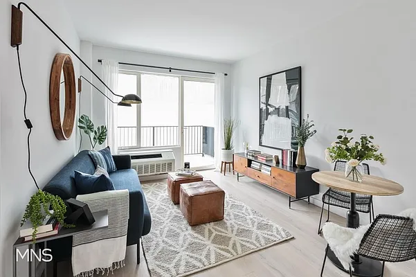 Rented by MNS Marketing | media 23