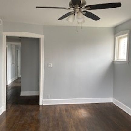 2nd image of 6627 S Vernon Ave #2