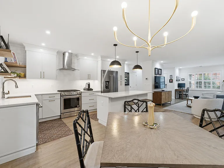 6932 Fairfax Dr #100 — Photo 16