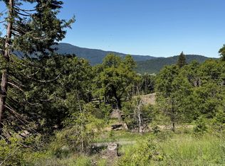 3061 Hastings Tie Rd, Mad River, CA 95526