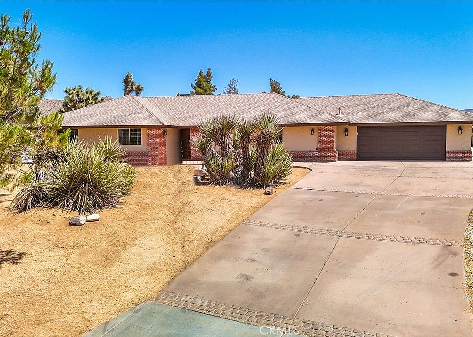 1st image of 58945 Pueblo Trl