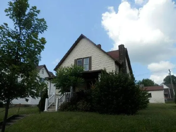 103 Hemlock Ave, Kane, PA 16735