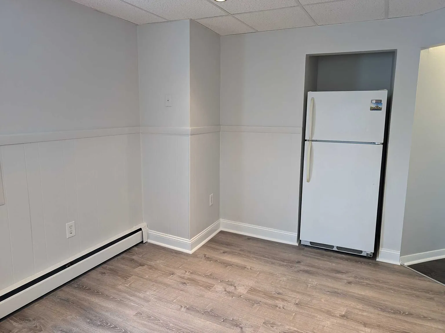 2 bed, $2,395 — Photo 2