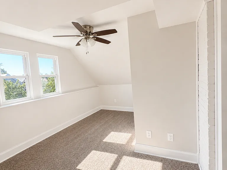 2031 Dowd Ave #2032 — Photo 10
