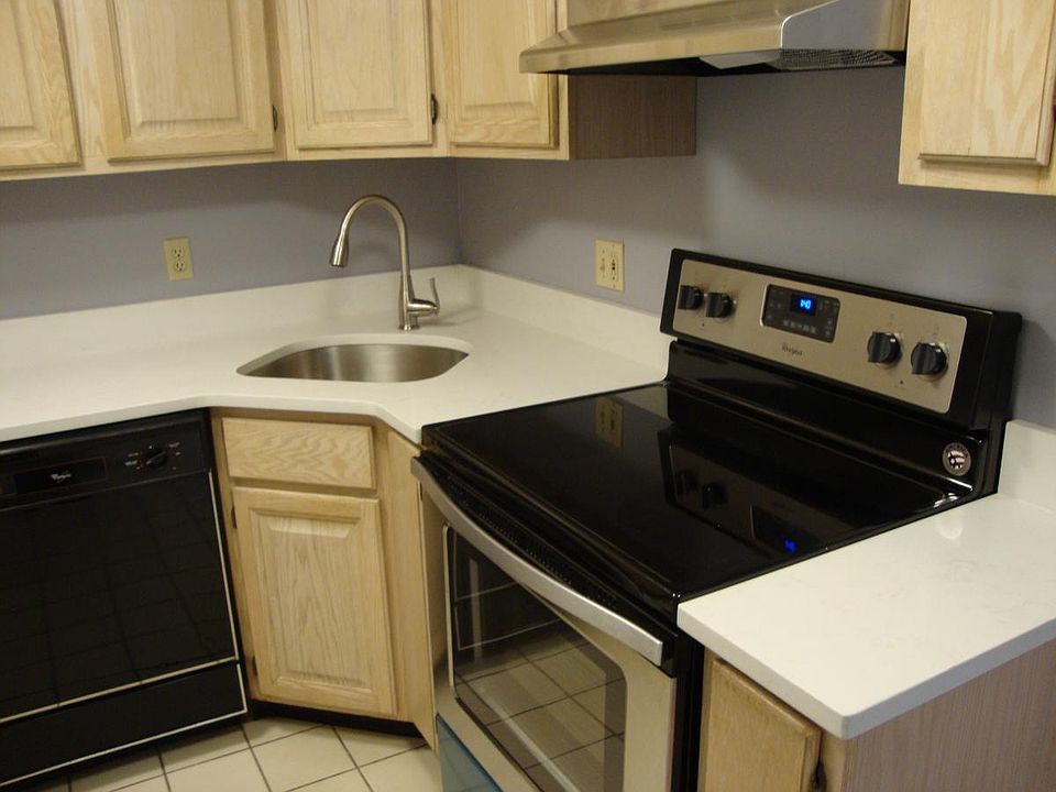 1st image of 200 Falls Blvd Unit D302