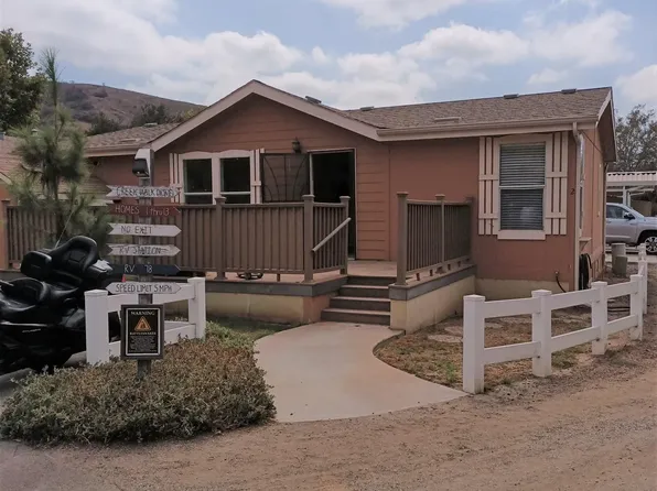 1631 Harbison Canyon Rd #2, El Cajon, CA 92019