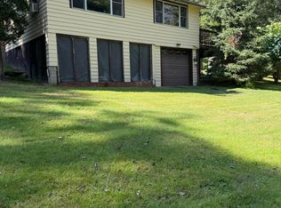 462 Engvaldsen Rd, Hawley, PA 18428