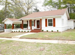 417 2nd St, McComb, MS 39648