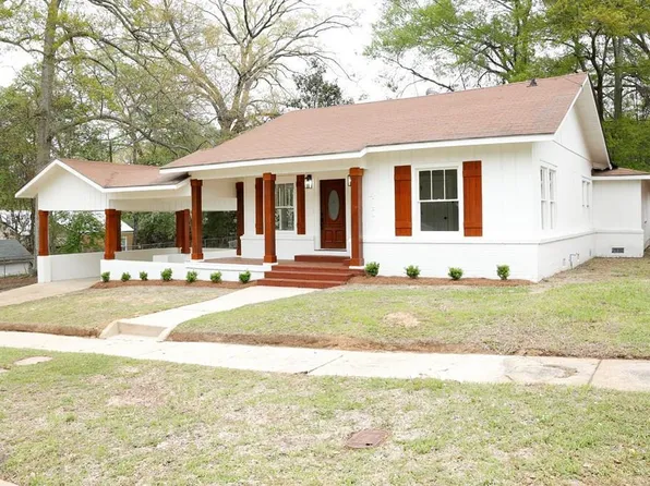 417 2nd St, McComb, MS 39648