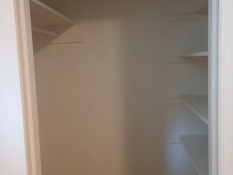 146 Jackson St #10 — Photo 13