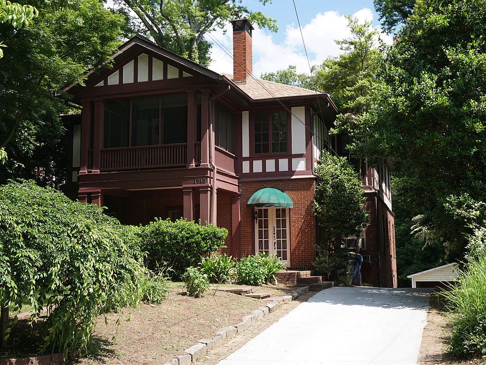 1212 Virginia Ave