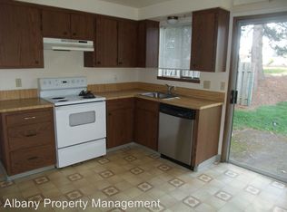 1750 Del Rio Ave SE APT A, Albany, OR 97322