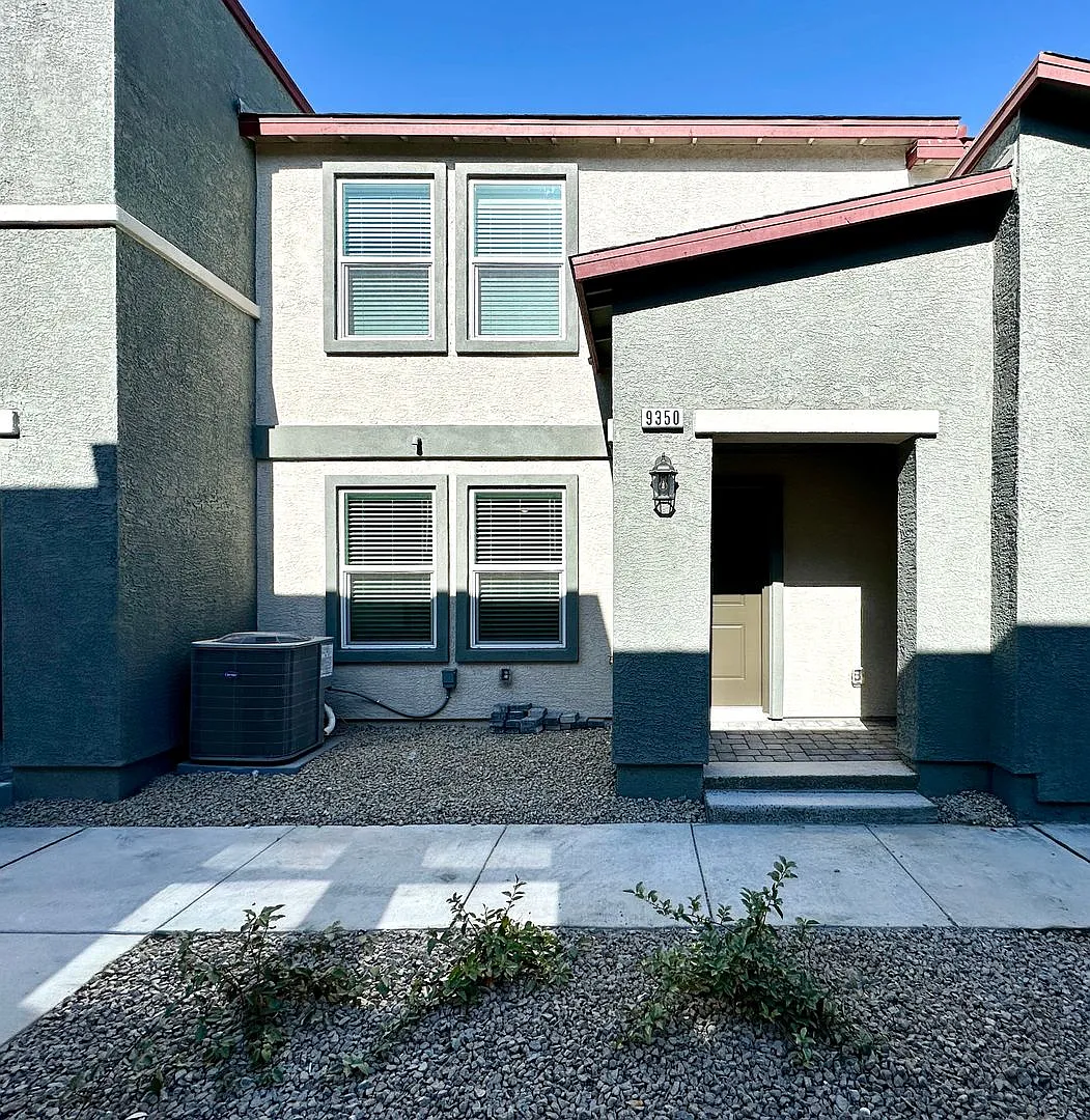 Serene Fort Apache Swc — Photo 1