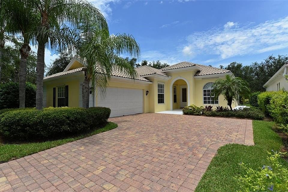 1st image of 5885 Ferrara Dr