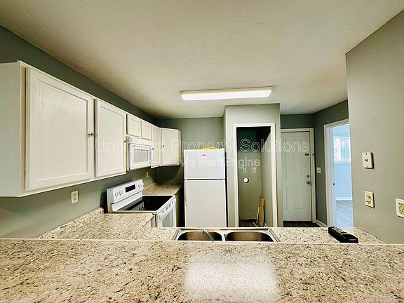 4th image of 209 Sunn Aire Ct APT A
