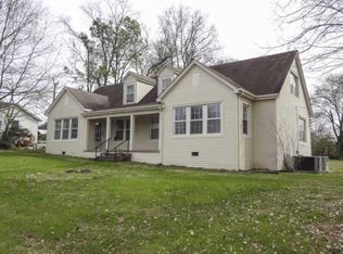 427 E Washington St, Pulaski, TN 38478