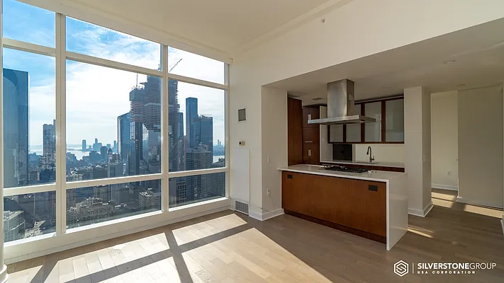 Rented by Silverstone Group USA Corp. | media 29