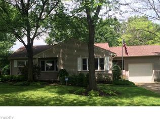 3242 Kirk Rd, Youngstown, OH 44511